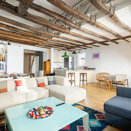 Luxurious 2 Bedroom Canal Saint Martin Saint Lazare * Paris